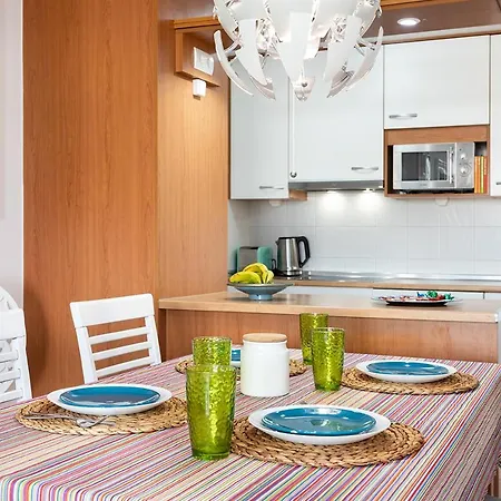 公寓 Sea View Paraiso Ii By Sunkeyrents 阿德耶